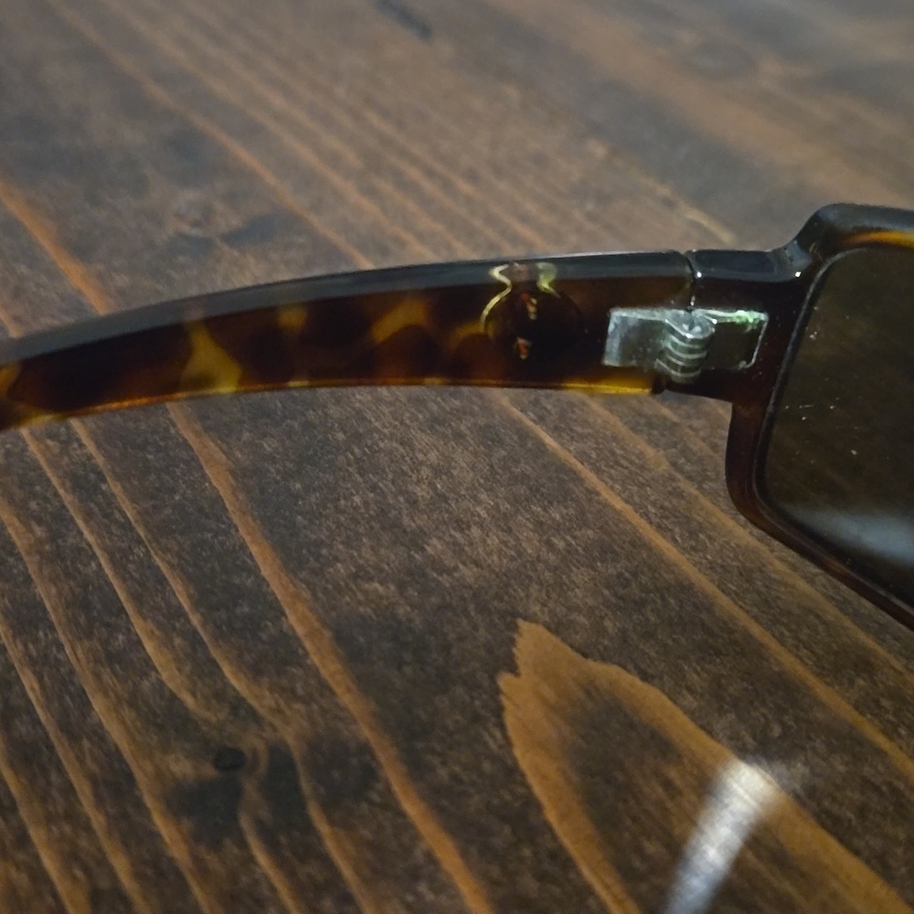 Sunglasses - Picture 9 of 9